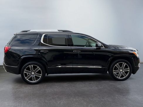 Used 2018 GMC Acadia Denali w/ Technology Package AWD/4WD image 4