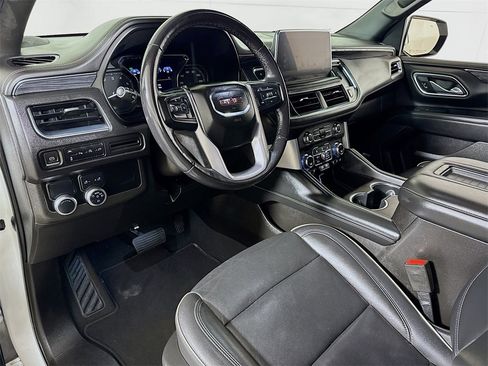 Used 2021 GMC Yukon SLT image 7