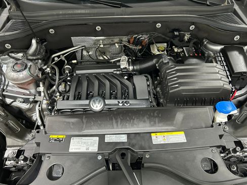 Used 2023 Volkswagen Atlas SE AWD/4WD image 18