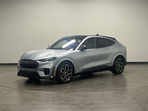 Used 2022 Ford Mustang Mach-E GT image 4