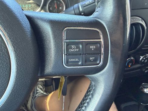 Used 2017 Jeep Wrangler Sport w/ Quick Order Package 24S AWD/4WD image 25
