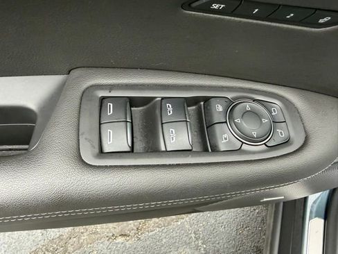 Used 2021 Cadillac XT6 Premium Luxury image 19