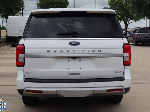Used 2024 Ford Expedition Max XLT AWD/4WD image 4