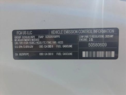 Used 2025 Alfa Romeo Giulia RWD image 25