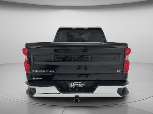 Used 2024 Chevrolet Silverado 1500 LT AWD/4WD image 4