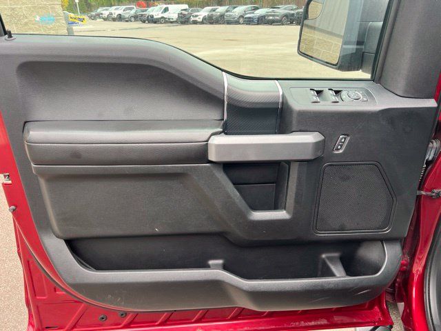 Used 2018 Ford F150 XLT w/ Equipment Group 302A Luxury AWD/4WD image 19
