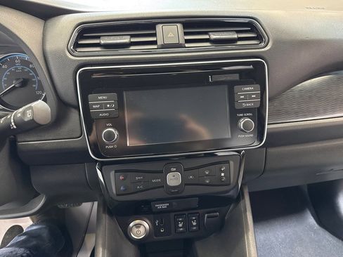 Used 2019 Nissan Leaf SV w/ SV All Weather Package image 26