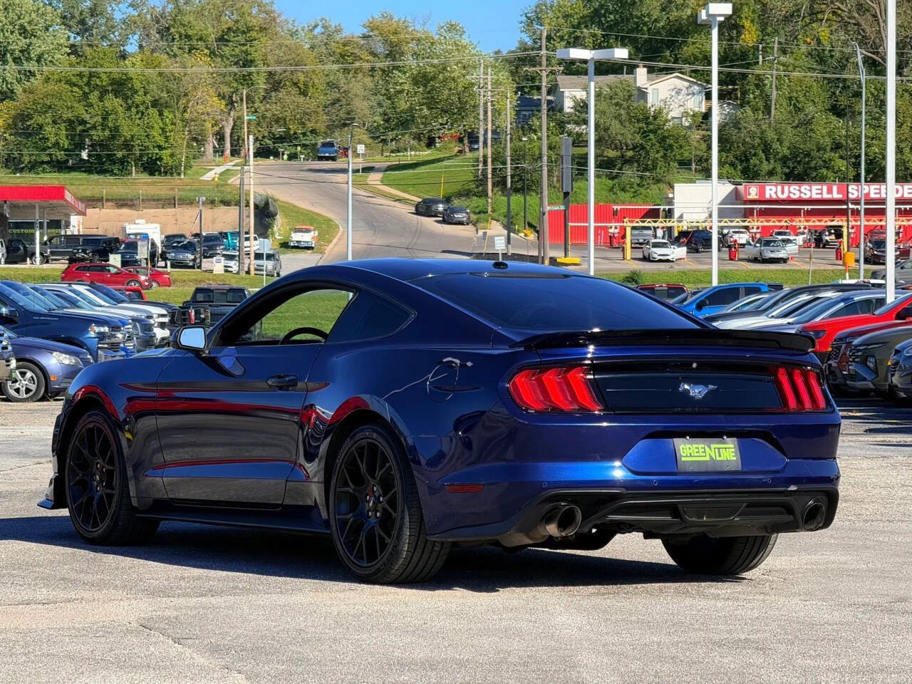 Used 2019 Ford Mustang Premium w/ Ecoboost Performance Package RWD image 2