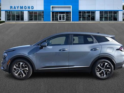 Certified 2023 Kia Sportage EX image 6