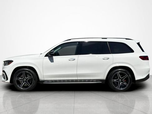 New 2026 Mercedes-Benz GLS 450 4MATIC image 2