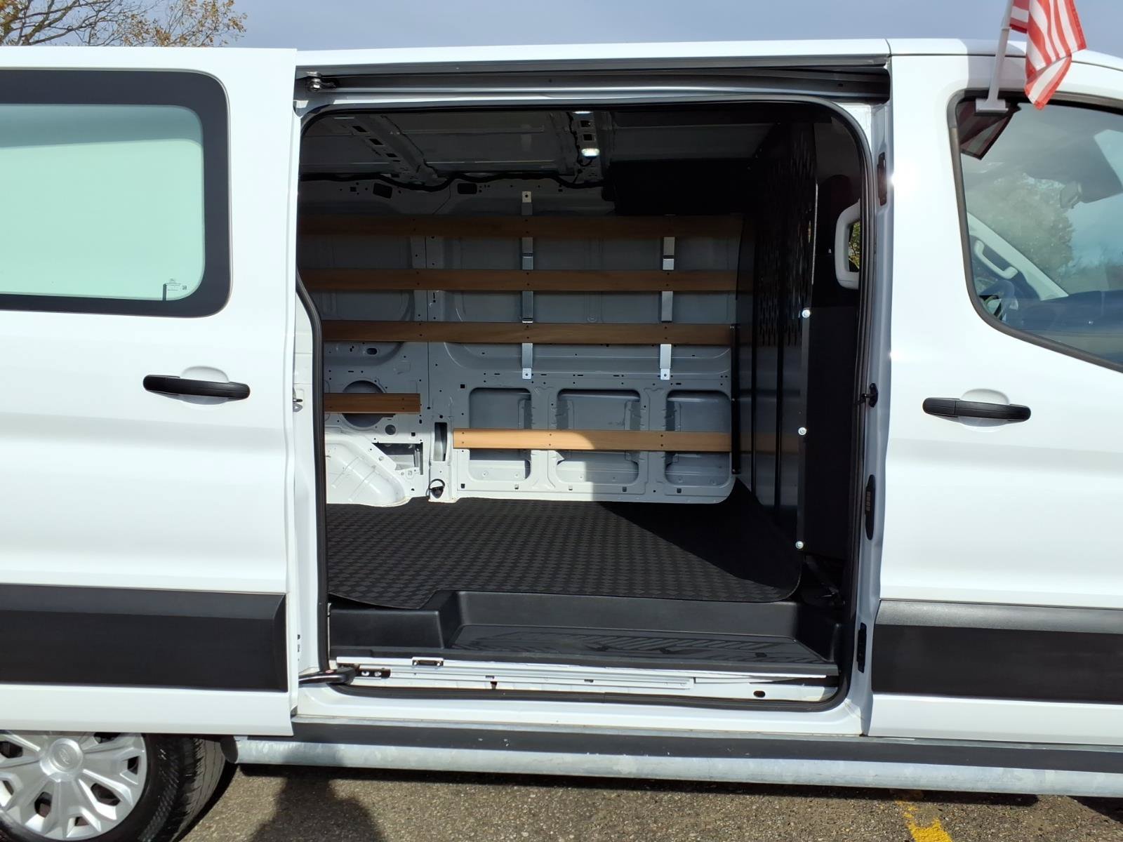 Used 2025 Ford Transit 250 Low Roof w/ Exterior Upgrade Package RWD image 10