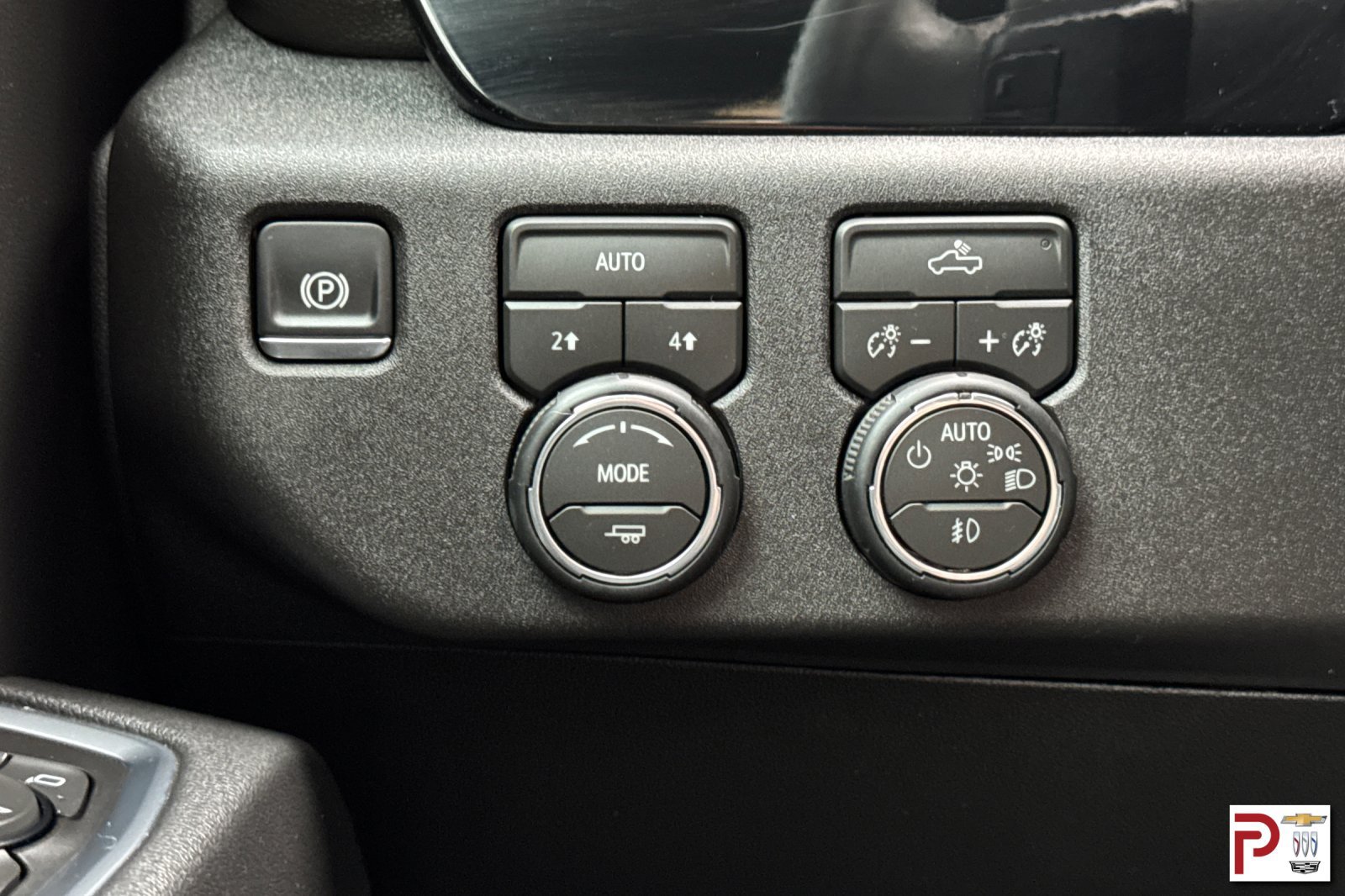 Used 2026 Chevrolet Silverado 1500 RST w/ Convenience Package II AWD/4WD image 34