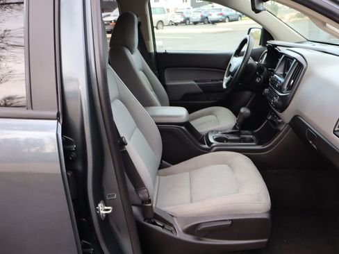 Used 2016 Chevrolet Colorado W/T w/ WT Convenience Package image 22