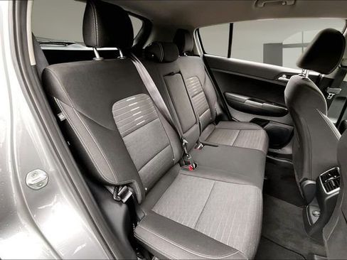 Used 2021 Kia Sportage LX w/ LX Fwd Popular Package image 23