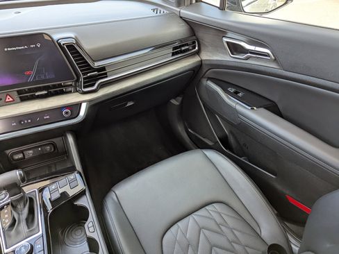 Certified 2023 Kia Sportage X-Line image 17