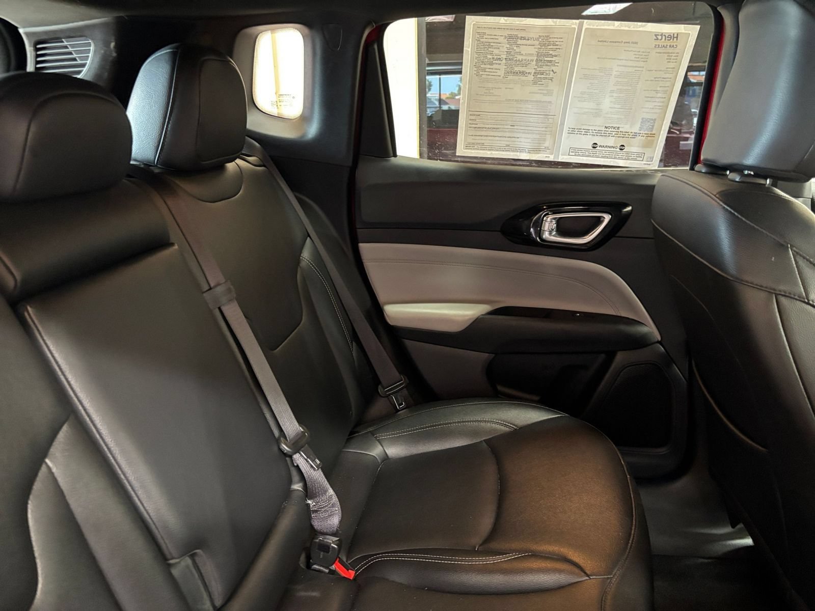 Used 2025 Jeep Compass Limited AWD/4WD image 37