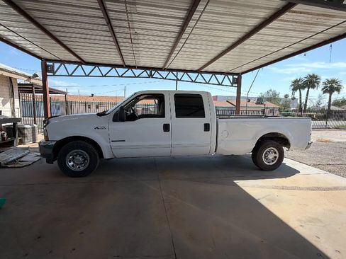 Used 2002 Ford F350 2WD Crew Cab Super Duty image 5