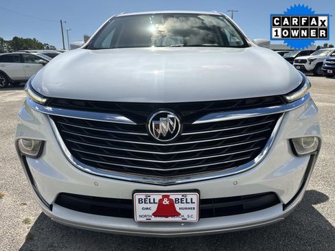 Used 2023 Buick Enclave Essence image 9