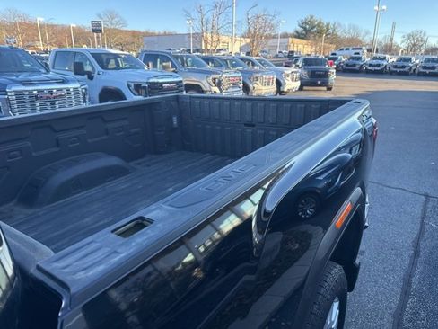 Used 2021 GMC Sierra 3500 SLE w/ SLE Convenience Package image 8