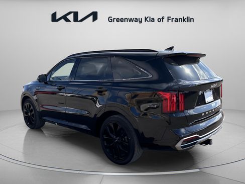 Used 2022 Kia Sorento SX image 5