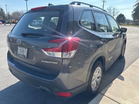 Used 2022 Subaru Forester image 5