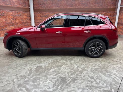 New 2026 Mercedes-Benz GLC 300 GLC 300 image 2