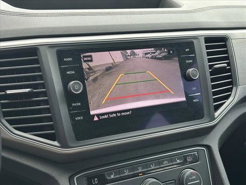 Used 2019 Volkswagen Atlas SE FWD image 14