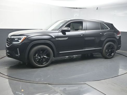 New 2026 Volkswagen Atlas Cross Sport SEL Premium R-Line AWD/4WD image 4