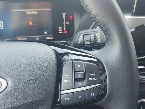 Used 2024 Ford Escape Active AWD/4WD image 18