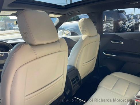 Used 2019 Cadillac XT4 Sport w/ Technology Package AWD/4WD image 15