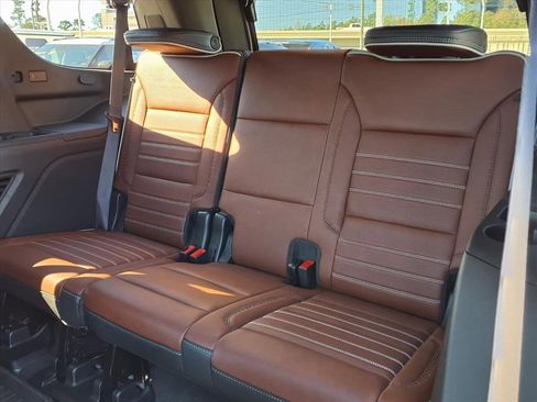 Used 2023 GMC Yukon Denali Ultimate image 14