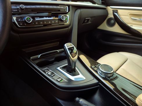 Used 2016 BMW 435i Coupe image 22