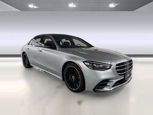 Certified 2023 Mercedes-Benz S 500 4MATIC image 7