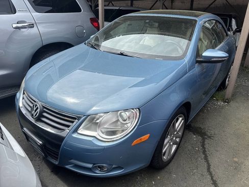 Used 2009 Volkswagen Eos Lux FWD image 1