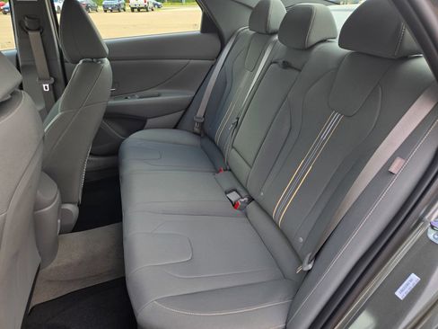 New 2026 Hyundai Elantra SEL Sport Premium FWD image 17