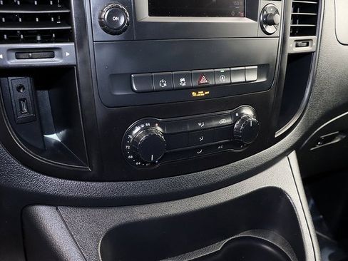 Used 2019 Mercedes-Benz Metris image 16