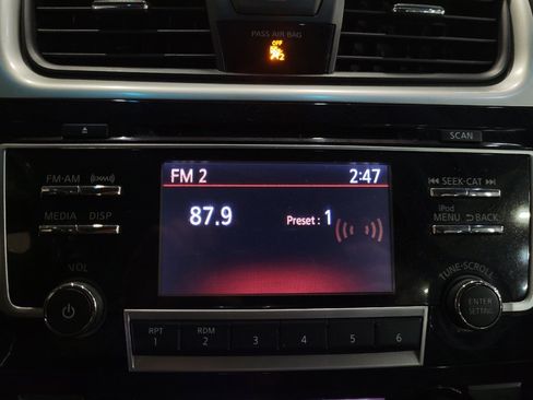 Used 2018 Nissan Altima 2.5 SL FWD image 25