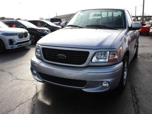 Used 2004 Ford F150 Lightning image 13