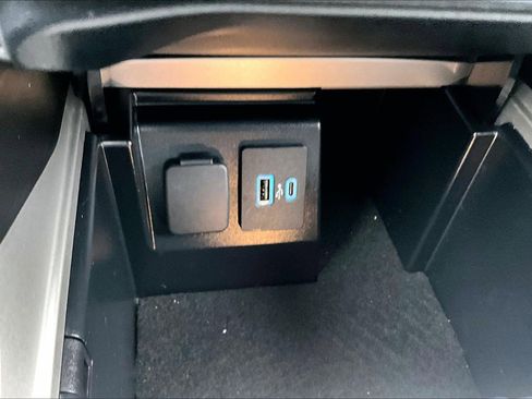 Used 2022 Ford Explorer ST w/ Equipment Group 401A image 29