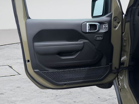 New 2026 Jeep Wrangler Unlimited Sport AWD/4WD image 10