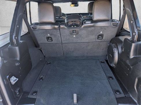 Used 2022 Jeep Wrangler Unlimited Rubicon w/ Trailer Tow Package image 19