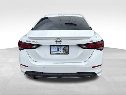 Used 2022 Nissan Sentra SR FWD image 5