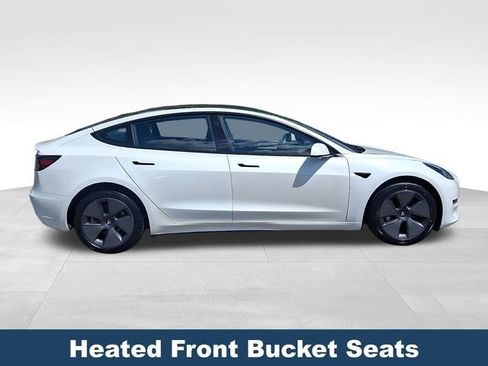 Used 2023 Tesla Model 3 Standard Range RWD image 9