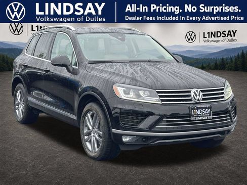Used 2016 Volkswagen Touareg Sport AWD/4WD image 1