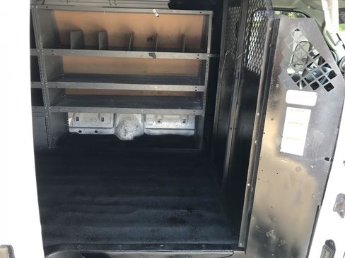 Used 2014 Ford E-350 and Econoline 350 RWD image 21