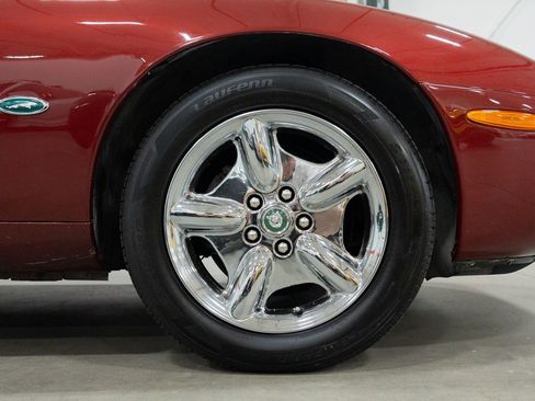 Used 1999 Jaguar XK8 Coupe image 12