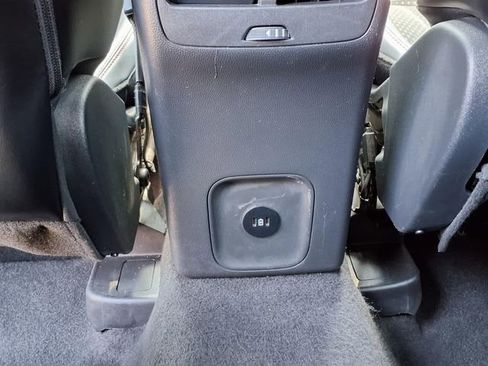Used 2024 Ford Escape ST-Line AWD/4WD image 11