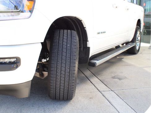 Used 2021 RAM 1500 Big Horn AWD/4WD image 36