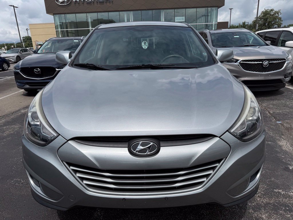 Used 2015 Hyundai Tucson GLS w/ Option Group 02 AWD/4WD image 2