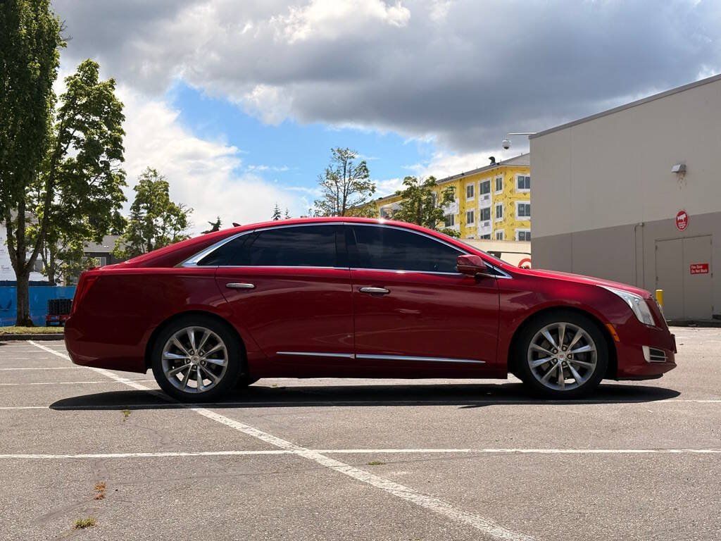 Used 2013 Cadillac XTS Premium AWD/4WD image 6